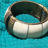 Bracciale ottone e osso vintage