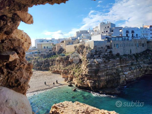 MULTILOCALE A POLIGNANO A MARE