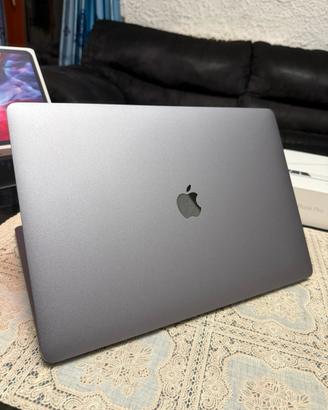 Macbook Pro 15”RETINA -Intel Core i7 16GB/SSD512GB
