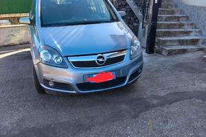 Opel Zafira b 1.9 120 cv