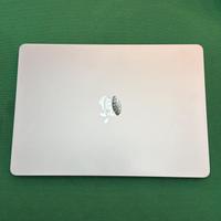 Apple Macbook air 13” M4