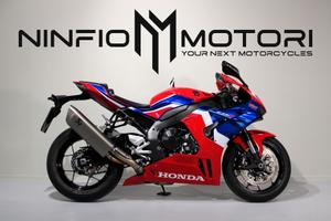 Honda CBR 1000 RR-R Fireblade - 2024
