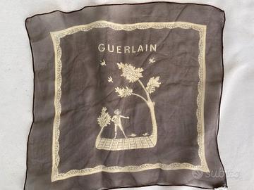 1 sciarpa + 1 fazzoletto Guerlain