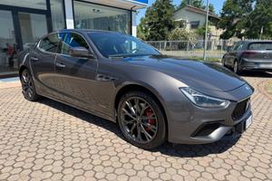Maserati Ghibli L4 330 CV MHEV Gransport