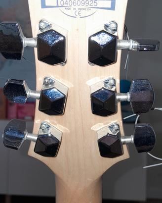 chitarra elettrica 