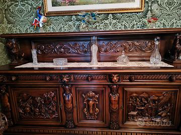 mobili legno intarsiati 