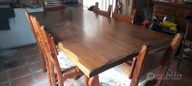 Set Legno Massello: Tavolo, 6 Sedie, Credenza