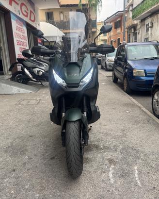 Honda X-ADV 750 Sport