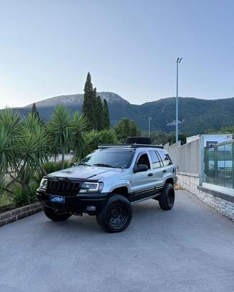 JEEP - Grand Cherokee - 2.7 CRD Overland