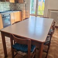 Tavolo da cucina in legno Berloni, fisso 8 posti