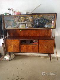 credenza antica 