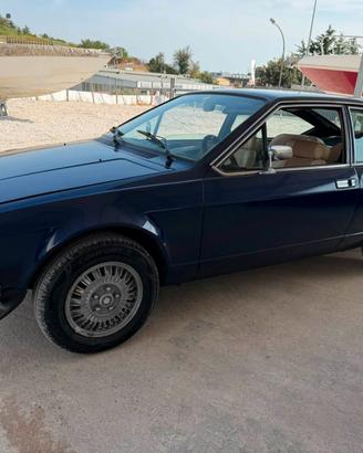 Alfa Romeo GTV 2000