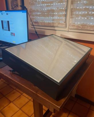 Piano luminoso per grafica
