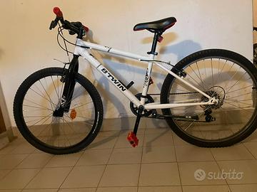 B'TWIN BMX bianca