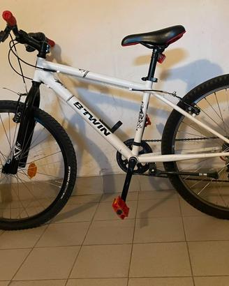 B'TWIN BMX bianca