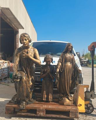 statue in bronzo