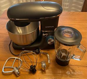 Impastatrice e frullatore