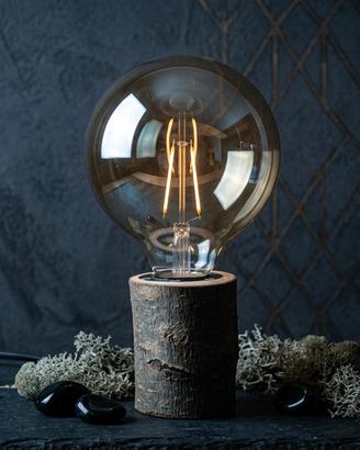 Lampada in legno di nocciolo  pezzo unico