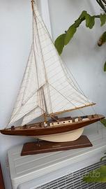 Modellino barca a Vela in legno