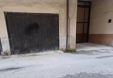 S2 box auto in zona centrale