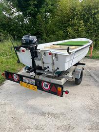 Barca motore 2.6 hp e carrello 550 kg revisionato