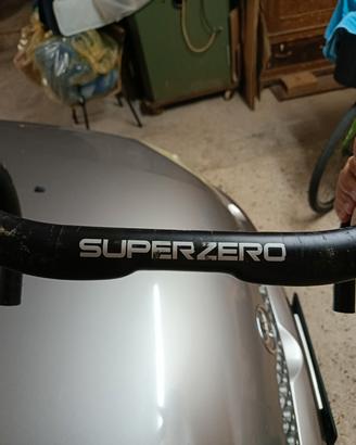 Piega manubrio Deda SuperZero 400mm