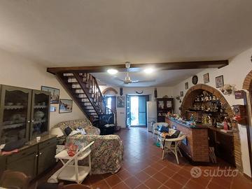 Appartamento su due piani indipendente