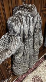 Pelliccia di volpe argentata