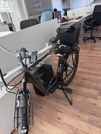 Bici elettrica City Bike come nuova