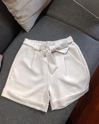 Pantaloncini bianchi