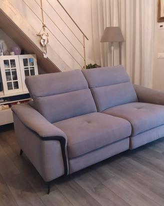 Divano 2 posti con chaise longue