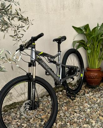 Rockrider ST900S MTB mountain-bike