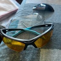 occhiali da sole per ciclista