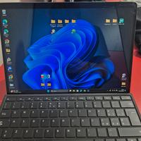 Microsoft Surface 9 pro i5-12 generazione 8 GB RAM