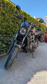 Yamaha XSR 700 2023 — Come nuova
