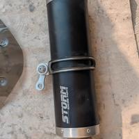 accessori Triumph 1200 e varie.