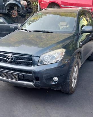 TOYOTA RAW 4 2006 SOLO PER RICAMBI