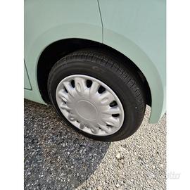 Set di 4 copricerchi silver per Fiat Topolino