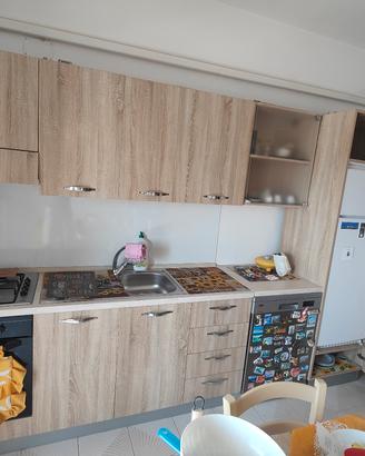 Cucina, soggiorno, camera da letto