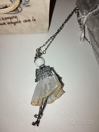 Collana con bambolina