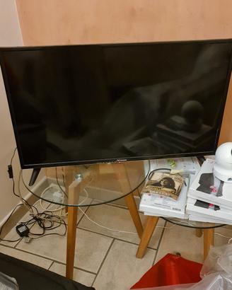 TV Strong 32 pollici