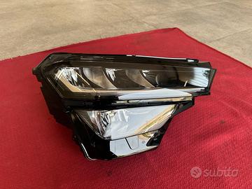 SKODA KODIAQ ORIGINALE USATO FARO DESTRO FULL LED