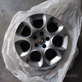 4 cerchi in lega 16 originali Alfa Romeo 159