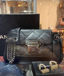 Chanel mini caviar