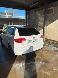 Audi a 3 Sportback 2.0 -140 cv