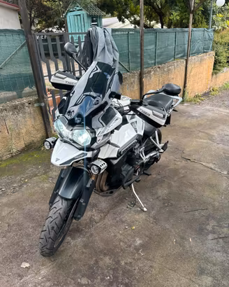 Triumph Tiger 1215