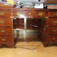 Scrivania vecchia marina