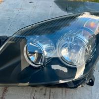 Faro opel astra sw 1400 benzina anno 2005