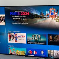 Samsung Series 8 TV Crystal UHD 4K 50” UE50AU8070