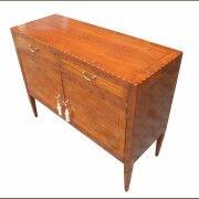 Credenza classica stile Maggiolini intarsiata